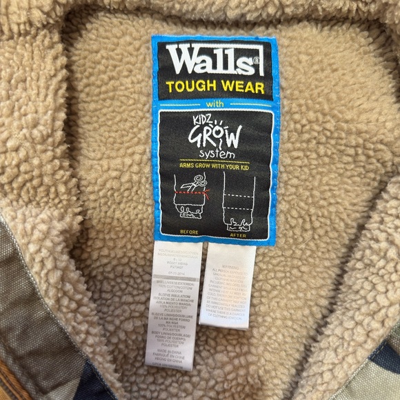Walls Tough Wear Kids Winter Jacket Size 8-10 - Picture 9 of 14